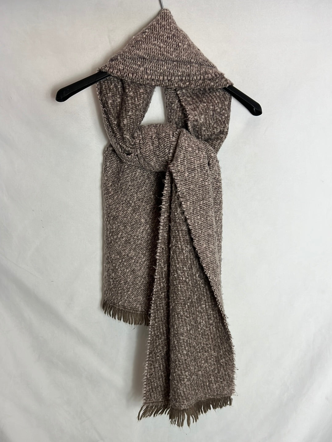 OTHERS. Brown and mauve scarf