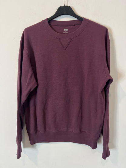 UNIQLO. Basic purple sweatshirt. T.S.