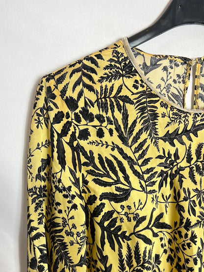 OTRAS. Blusa seda estampada. T M