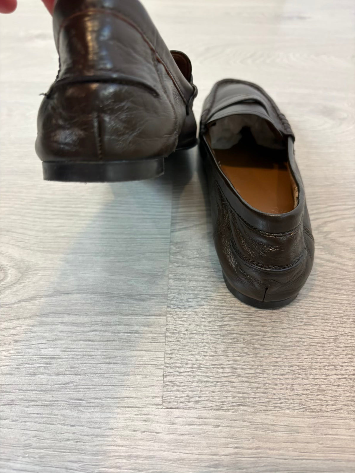 ZARA. Mocasines marrón piel. T 38