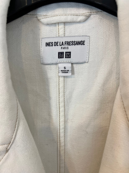 UNIQLO. White denim jacket with pockets. TS