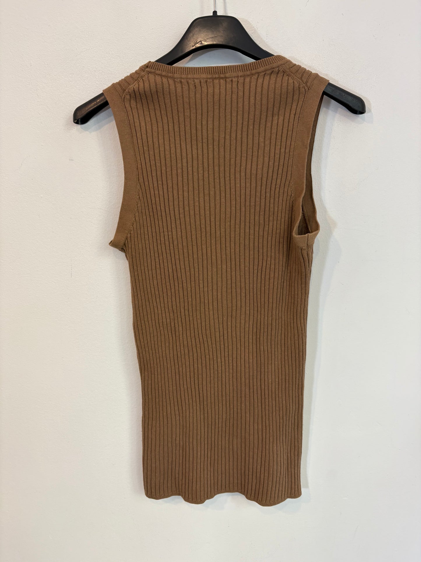 UTERQÜE. Top canalé marrón. T S