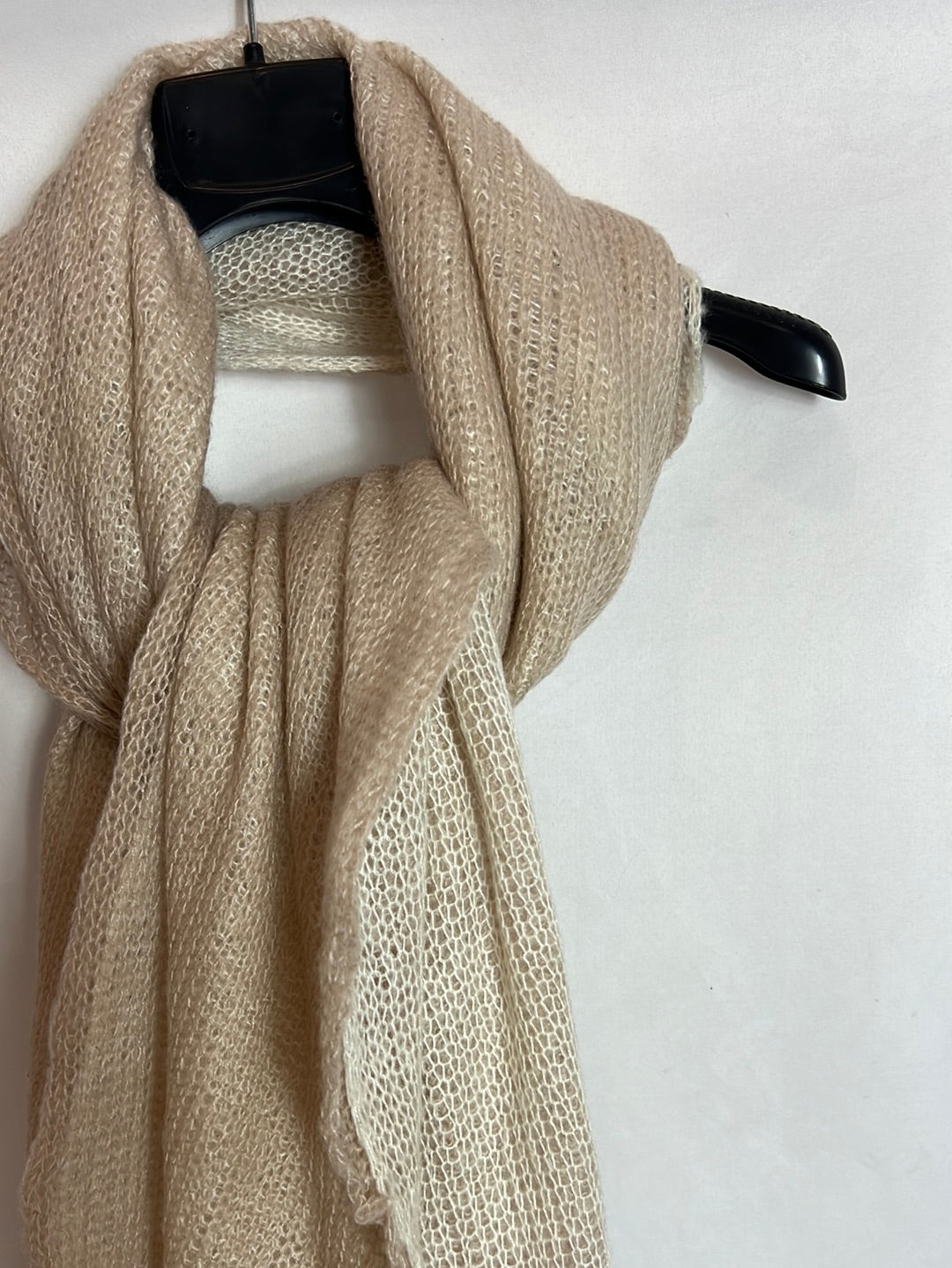 OTRAS. Bufanda  bicolor en beige