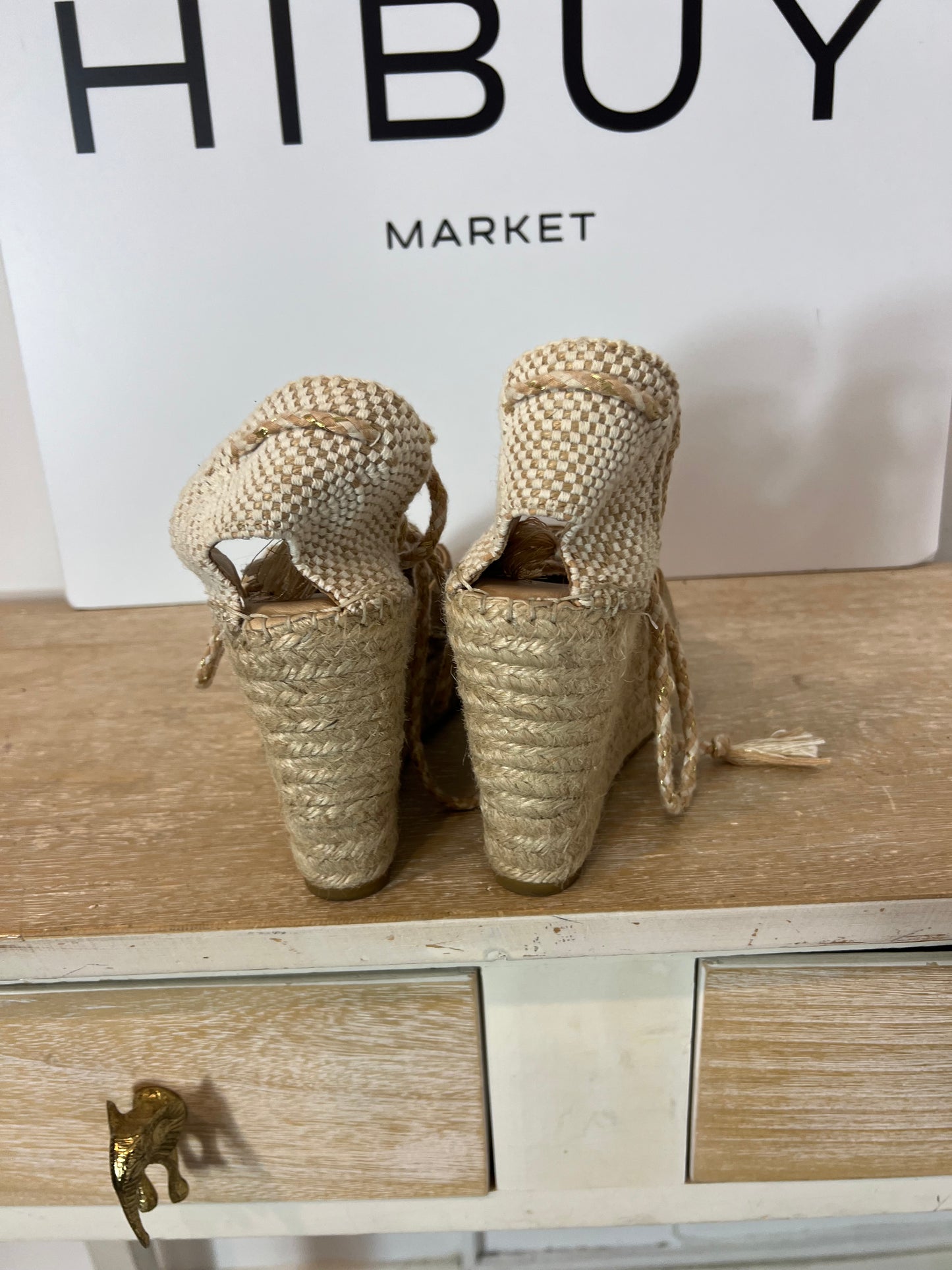 MACARENA. Cuñas beige esparto T.37