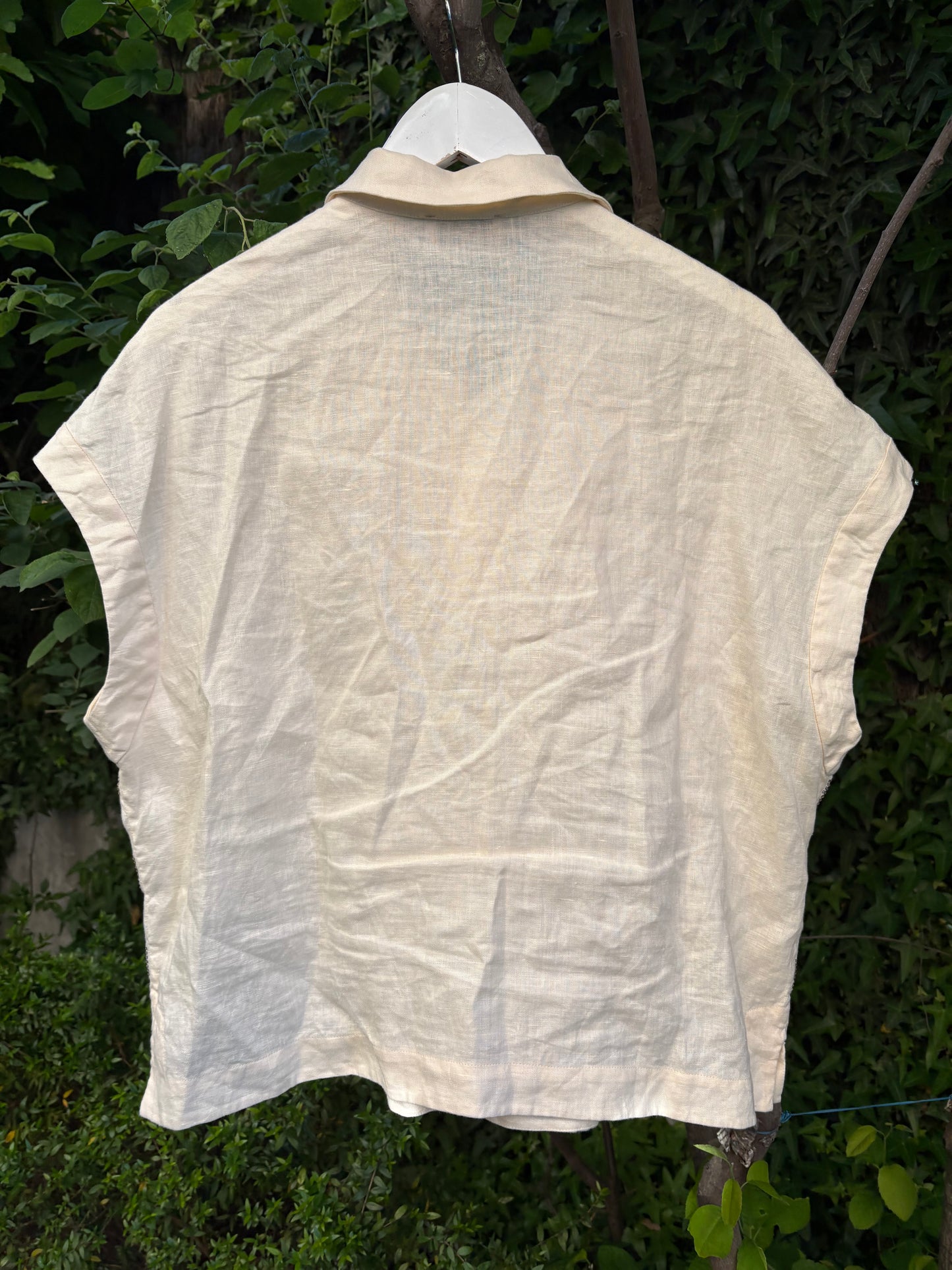 UMO. Blusa lino detalles brillo