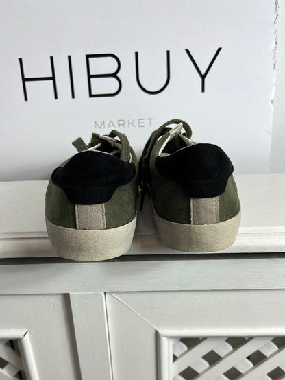 CORINA. Zapatillas texturas estrella. T 38