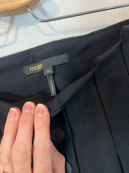 MAJE. Falda negra tablas T.38