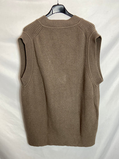 ZARA. Chaleco punto marrón T.M