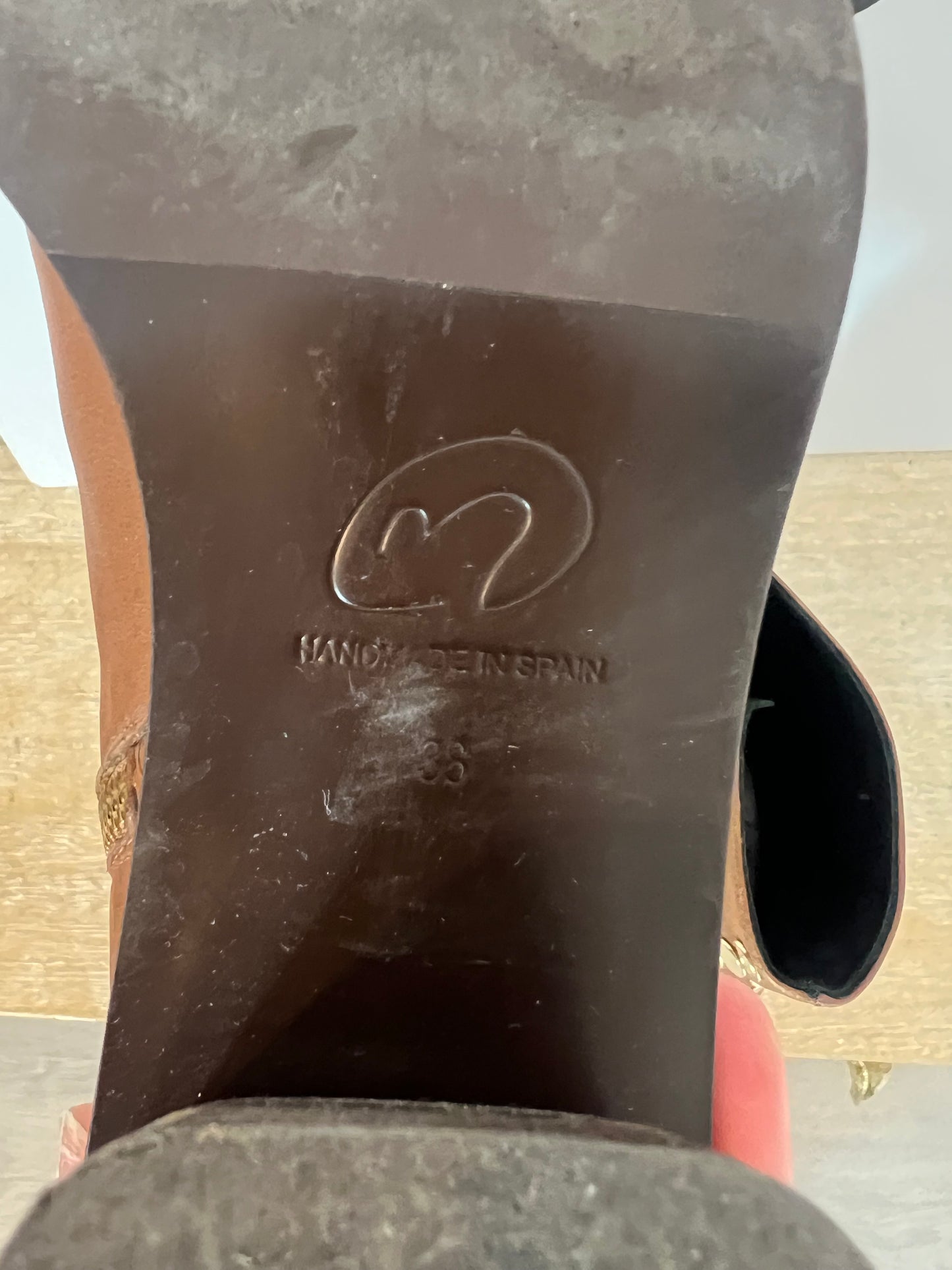 MICUIR. Camel ankle boots with gold studs, size 38