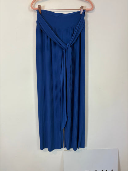 Pantalón azul klein fluido