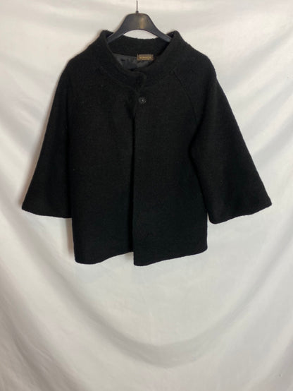 BOMACA. Chaqueta mangas ligeramente acampanadas. T.m