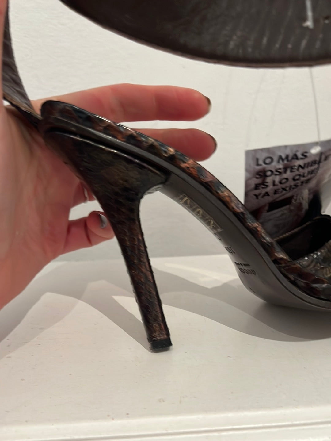 GUCCI. Tacones efecto piel cocodrilo varios colores. 36,5