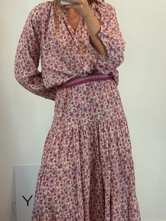 PETITE MENDIGOTE. Conjunto falda larga y blusa estampadas