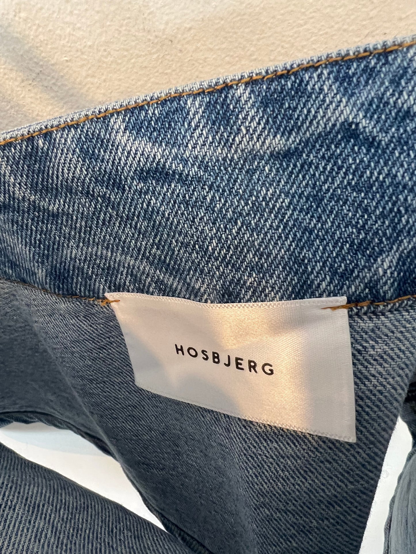 HOSBJERG. Top denim estampado. T S