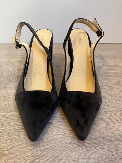 BALAMBAE. Stiletto azul petróleo piel. T 38