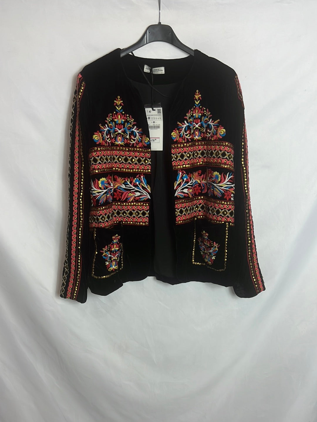 ZARA. Chaqueta terciopelo bordada. T.M
