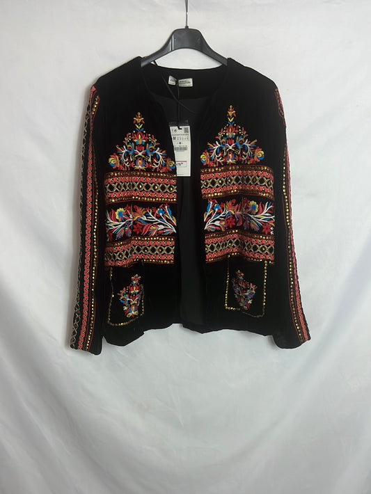 ZARA. Chaqueta terciopelo bordada. T.M