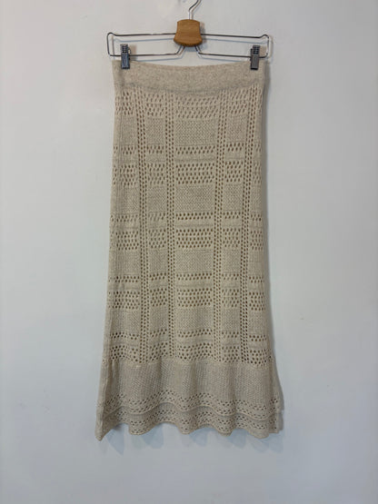 UTERQÜE. Conjunto beige de punto calado