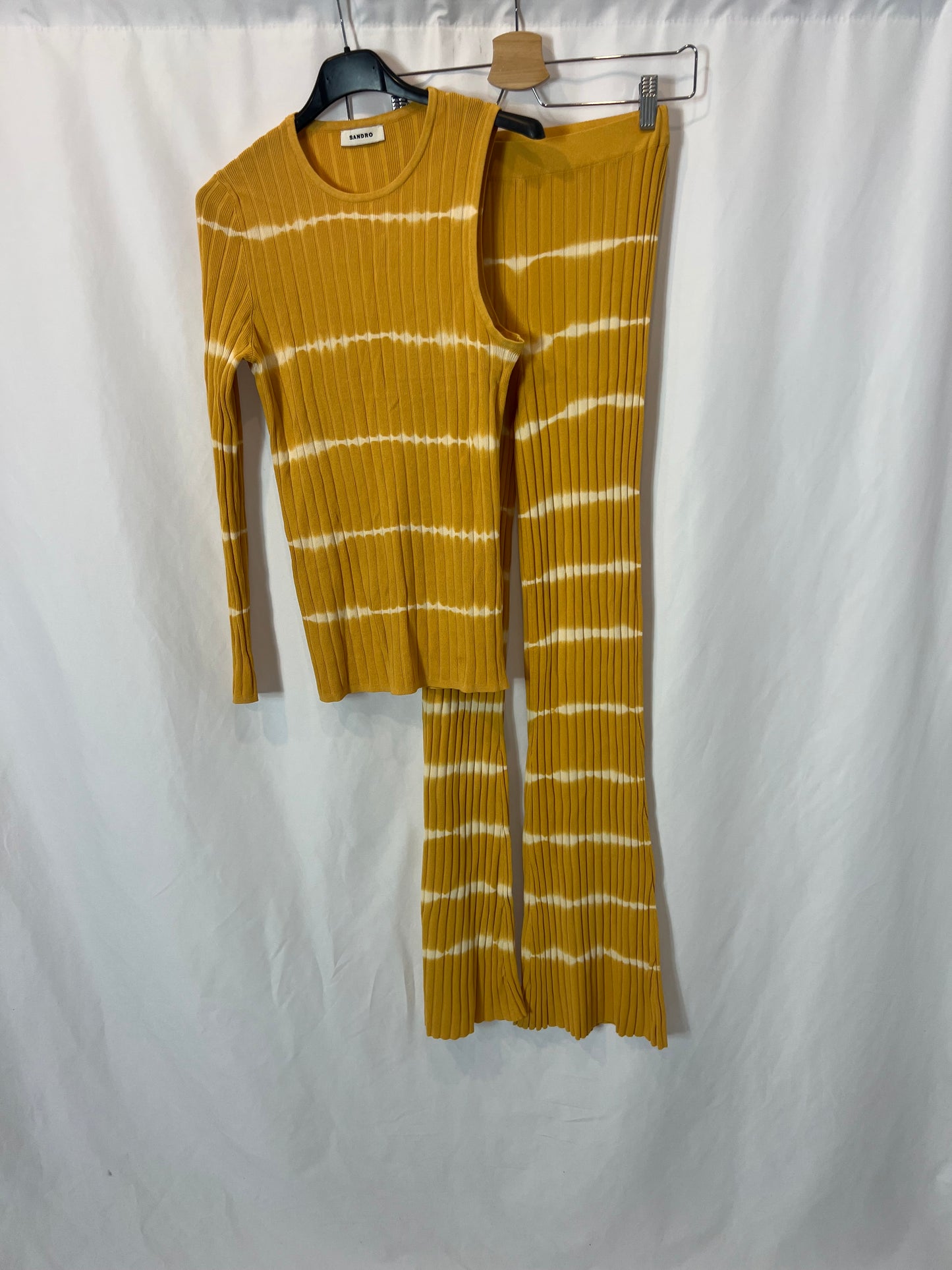 SANDRO. Total look tie dye TS/M