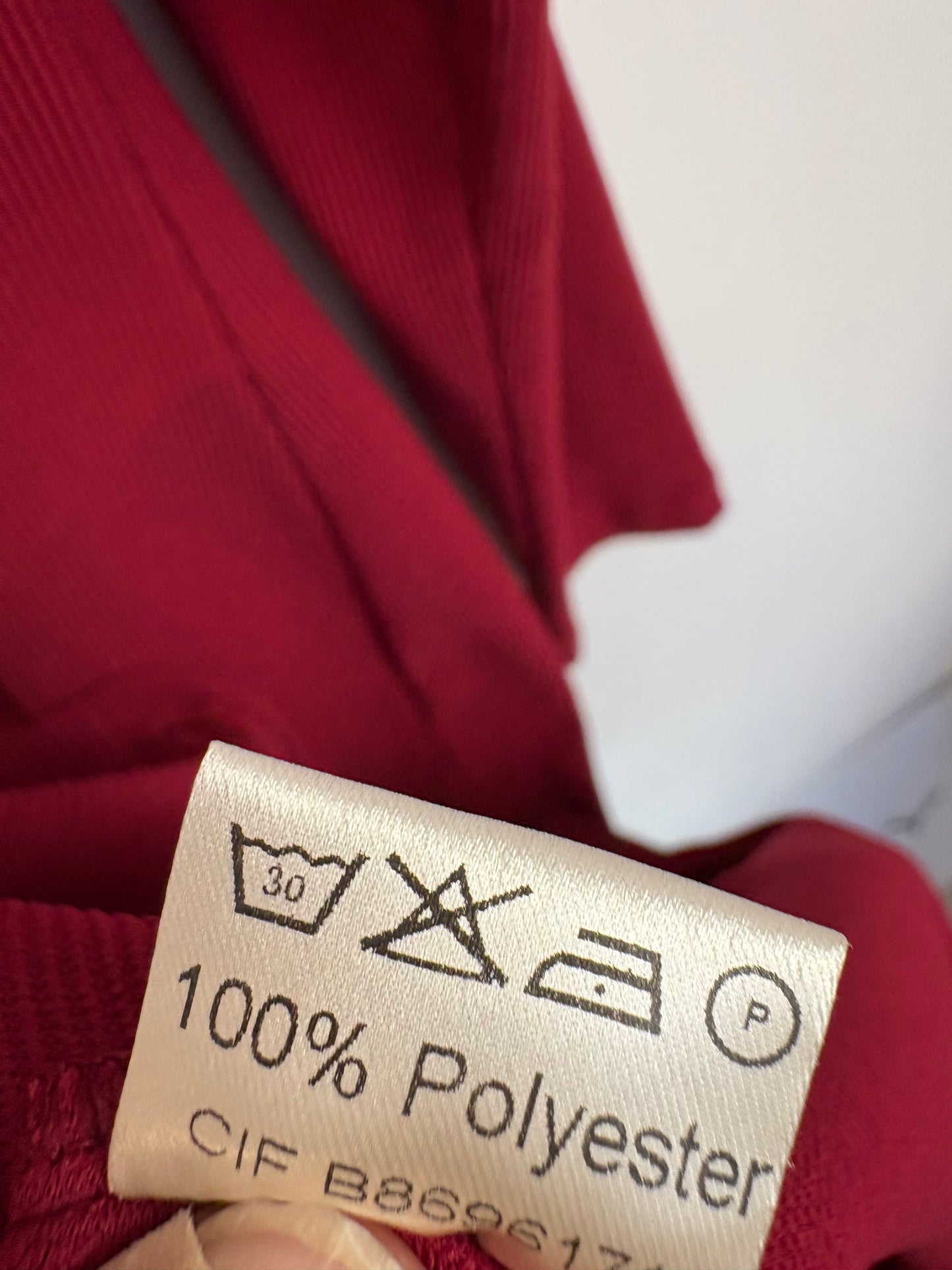 BIMANI. Vestido midi textura burdeos