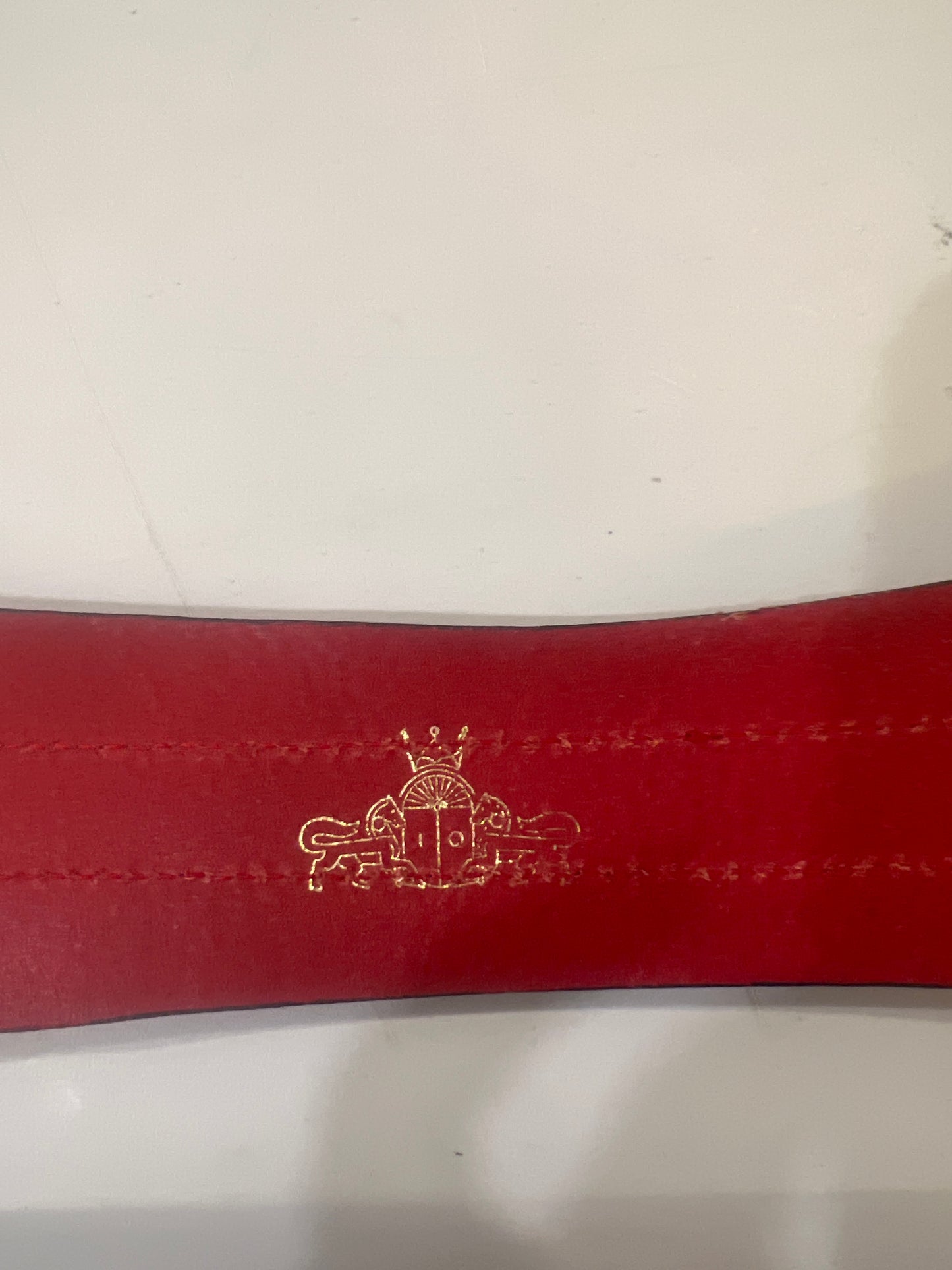 IQ COLLECTION. Leather sash belt