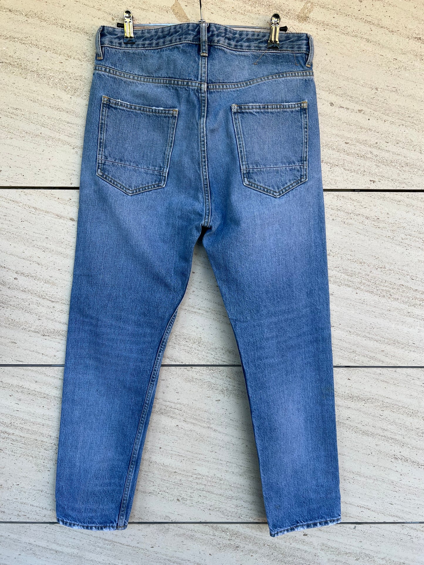 GOLDEN GOOSE. Denim recto estilo momfit. T 30 (38)