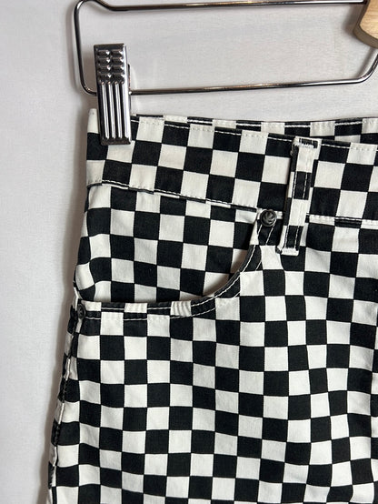 KAOTIKO. Falda corta cuadros. T 36