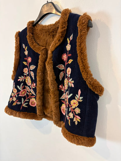 LOUISE MISHA. Chaleco azul terciopelo bordado