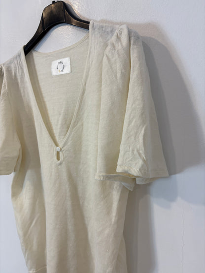 DES PETITS HAUTS. Top lino color crudo