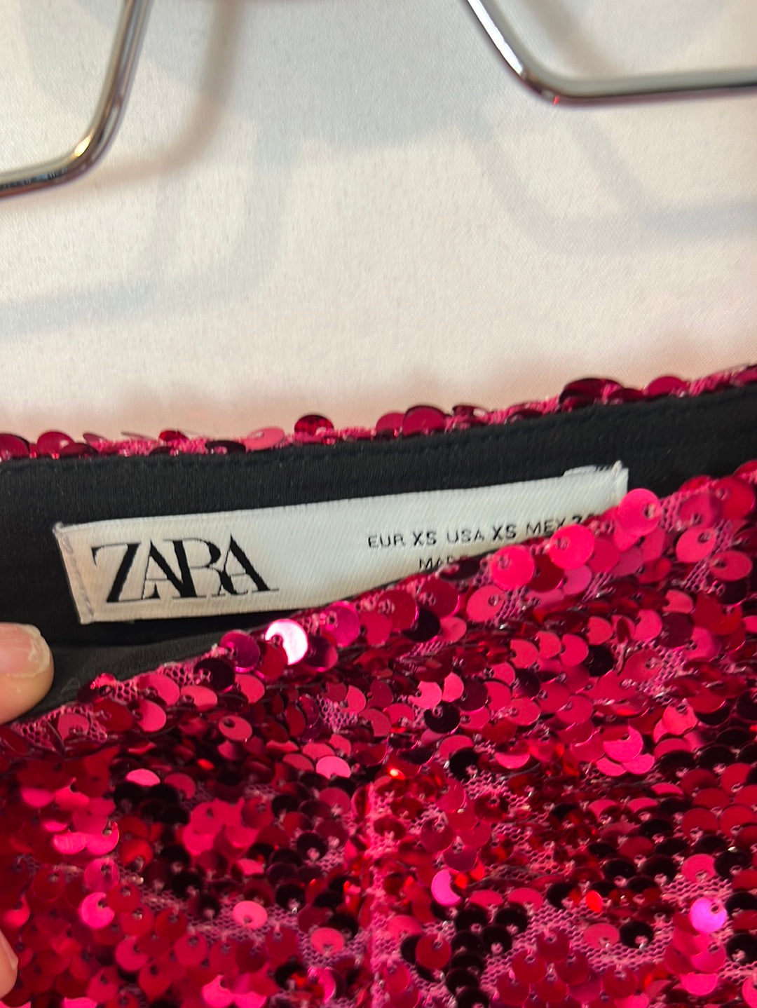 ZARA. Pantalón campana lentejuelas T.xs