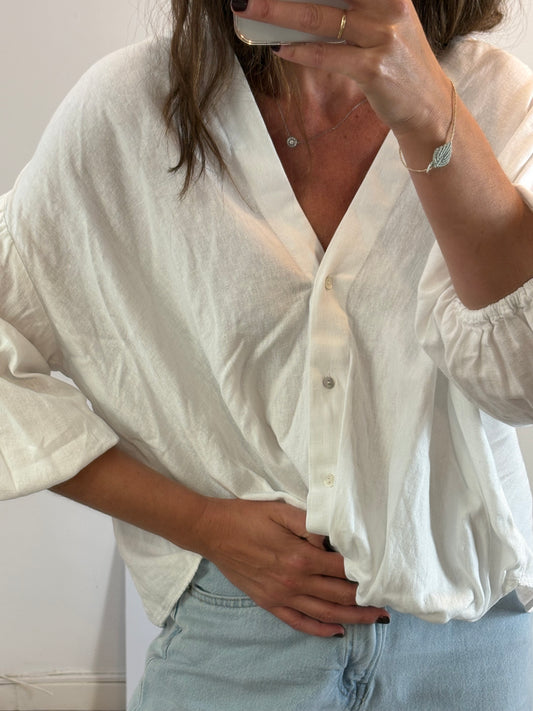 ZARA. Blusa blanca con lino. T XS