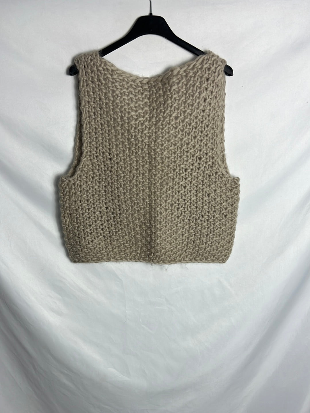 AMERICAN VINTAGE. Beige wool vest .TM