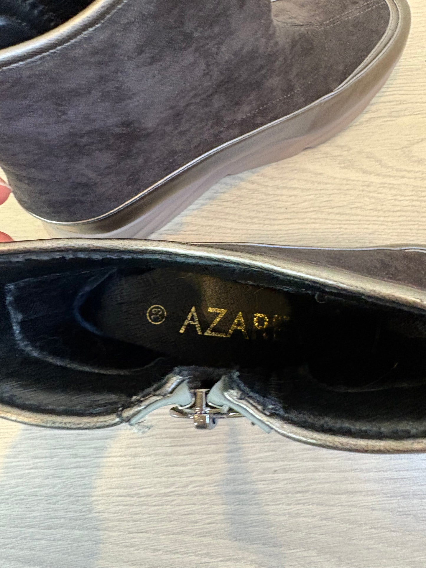 AZAREY. Botines tonos grises. T 38