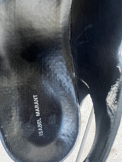 ISABEL MARANT. Sandalia hebillas plateada. T 39