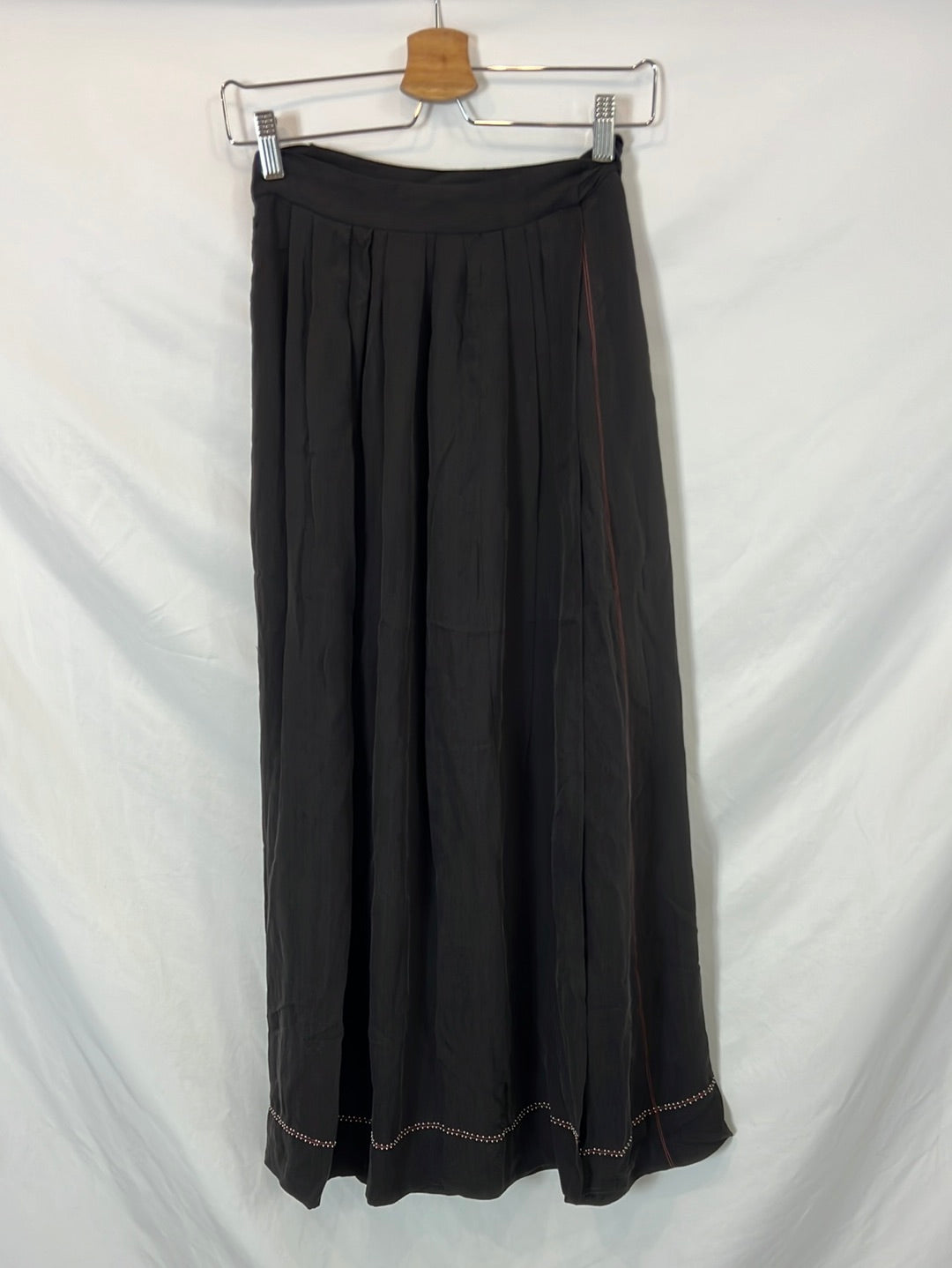 ISABEL MARANT. Long silk wrap skirt, size 38