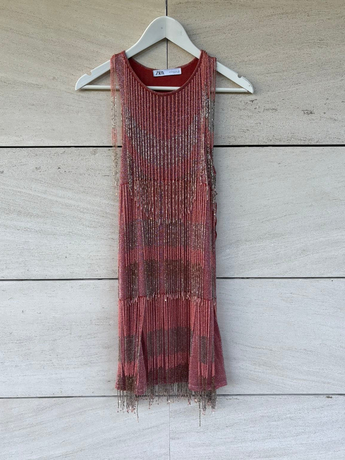 ZARA limited edition. Vestido corto flecos purpurina