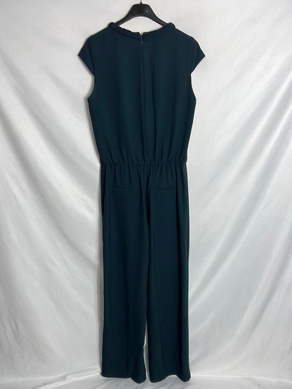 ZARA. Mono largo verde detalle cuello. T S