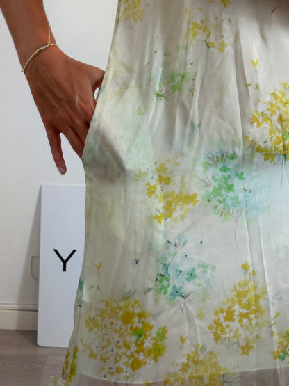 MONOPLAZA. Vestido largo seda estampado. T M