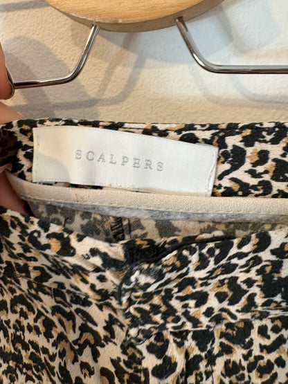 SCALPERS. Pantalón animal print fluido. T 36