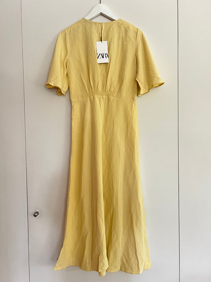 ZARA. Vestido amarillo con lino T.xs