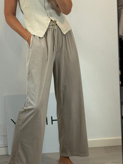 Pantalón beige fluido