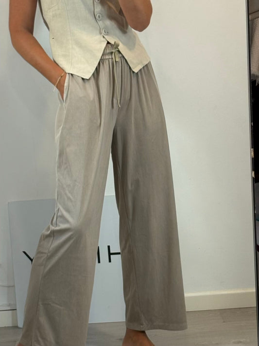 Pantalón beige fluido