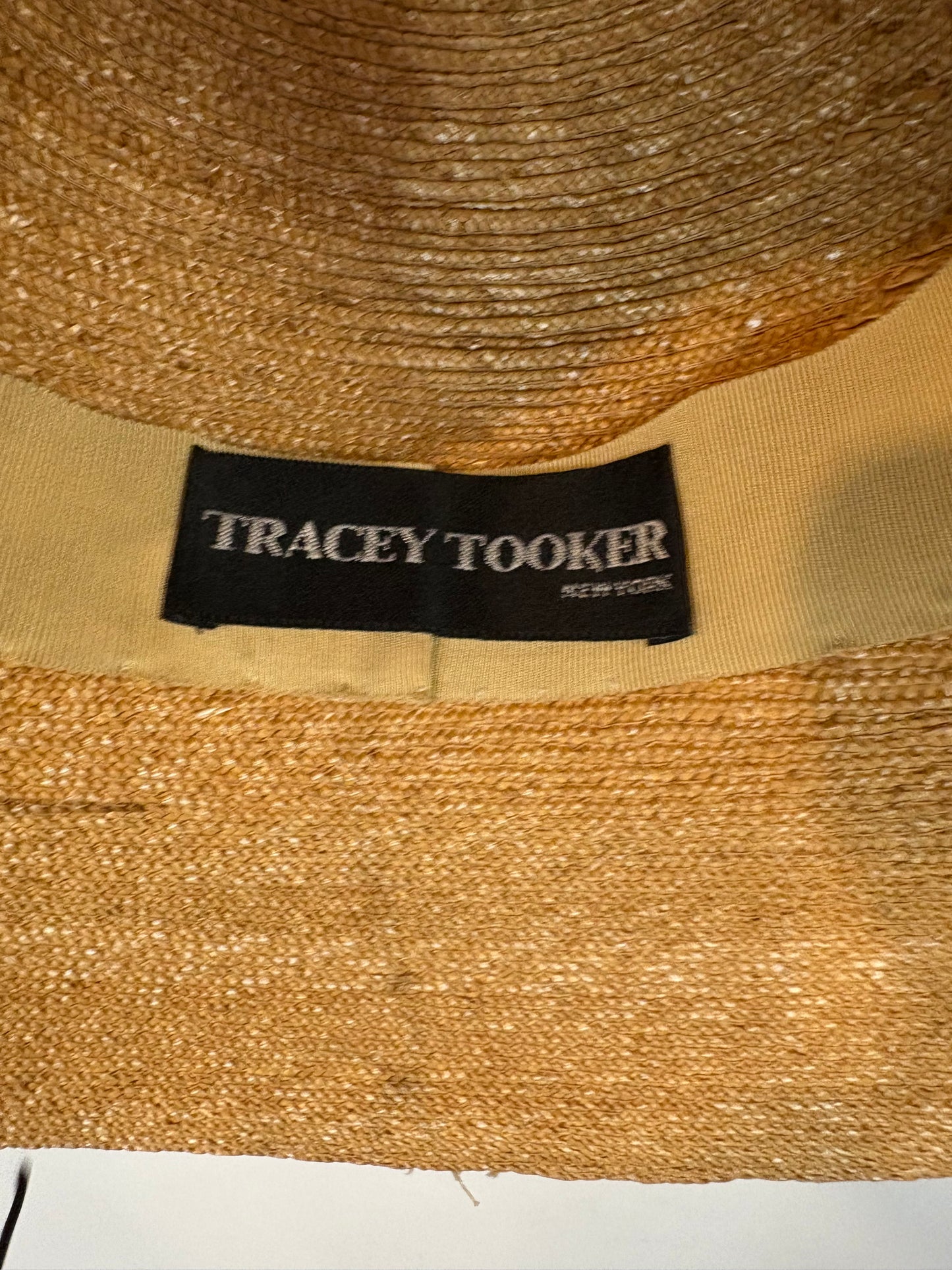 TRACEY TOOKER HATS. Sombrero rafia lazo