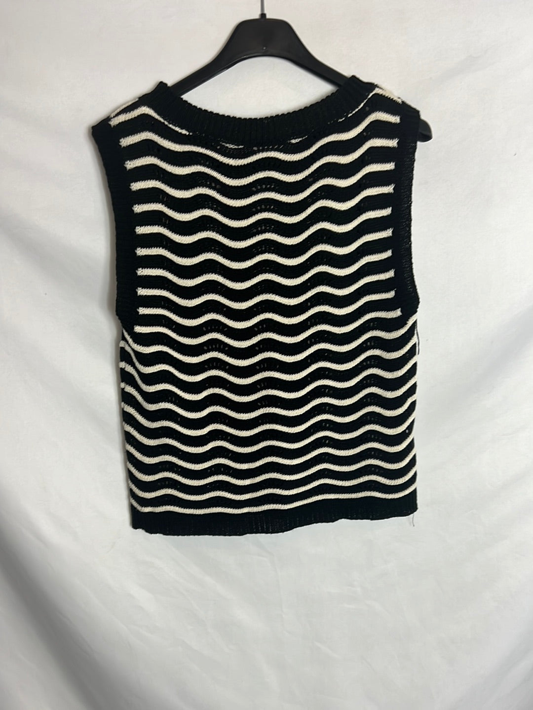 OTRAS. Total look crochet bicolor zig zag. T S/M