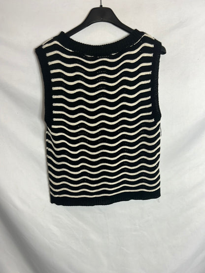 OTRAS. Total look crochet bicolor zig zag. T S/M