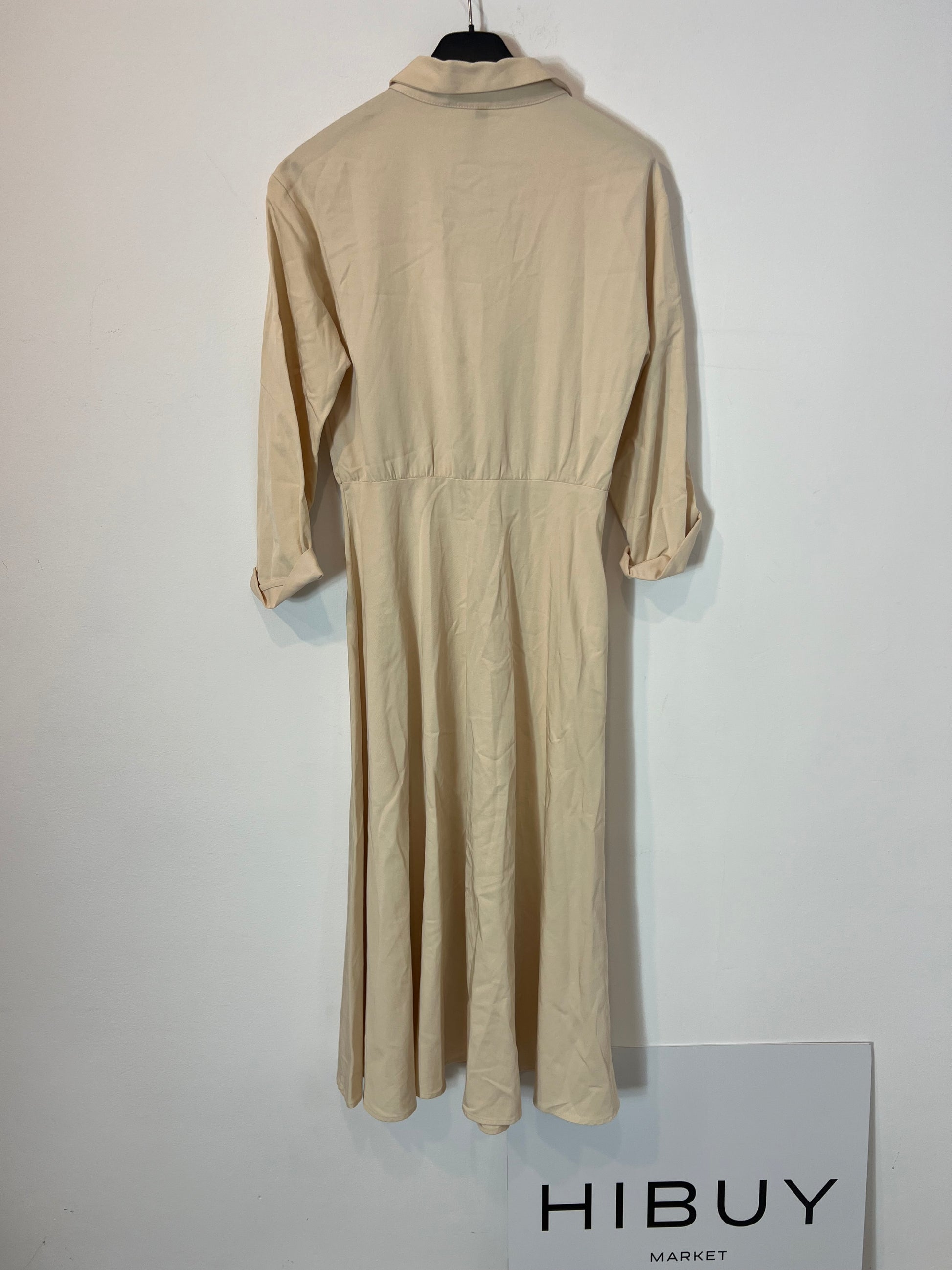 ZARA. Long beige shirt dress. Size XS Hibuy market ZARA. Long beige shirt dress. Size XS Hibuy market