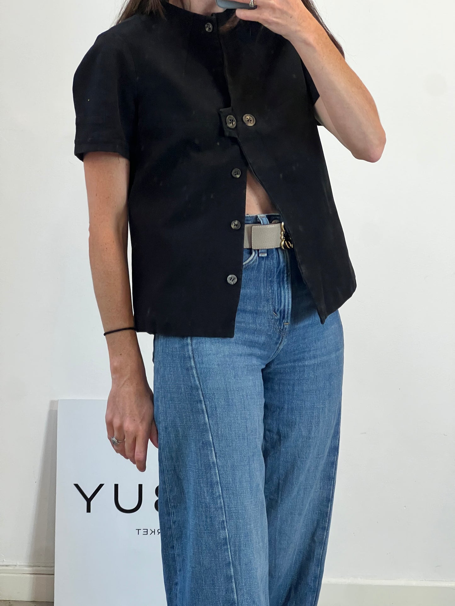 CHLOÉ. Top seda y algodón negro abotonado