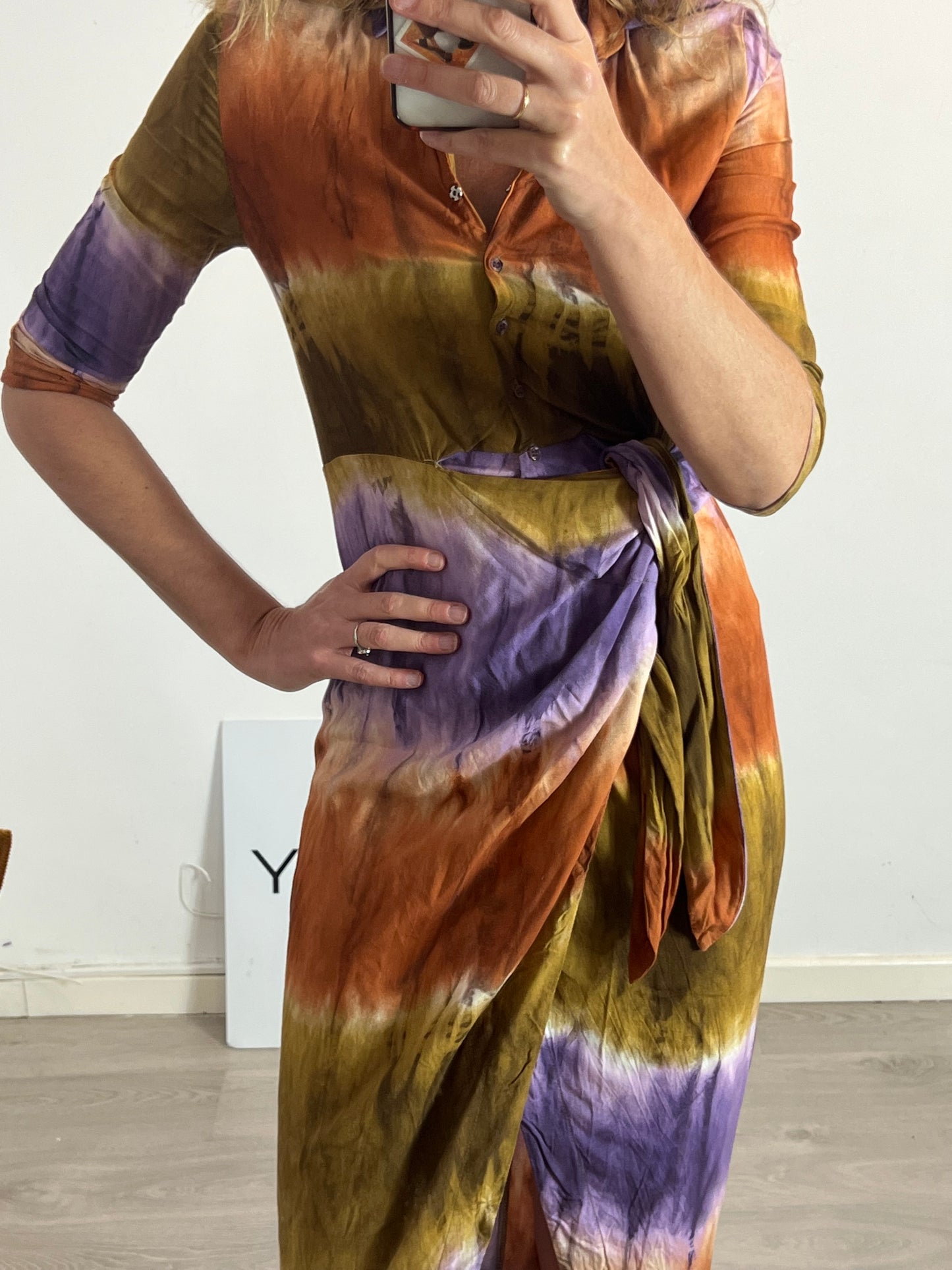 SFERA. Vestido midi tie dye T.s