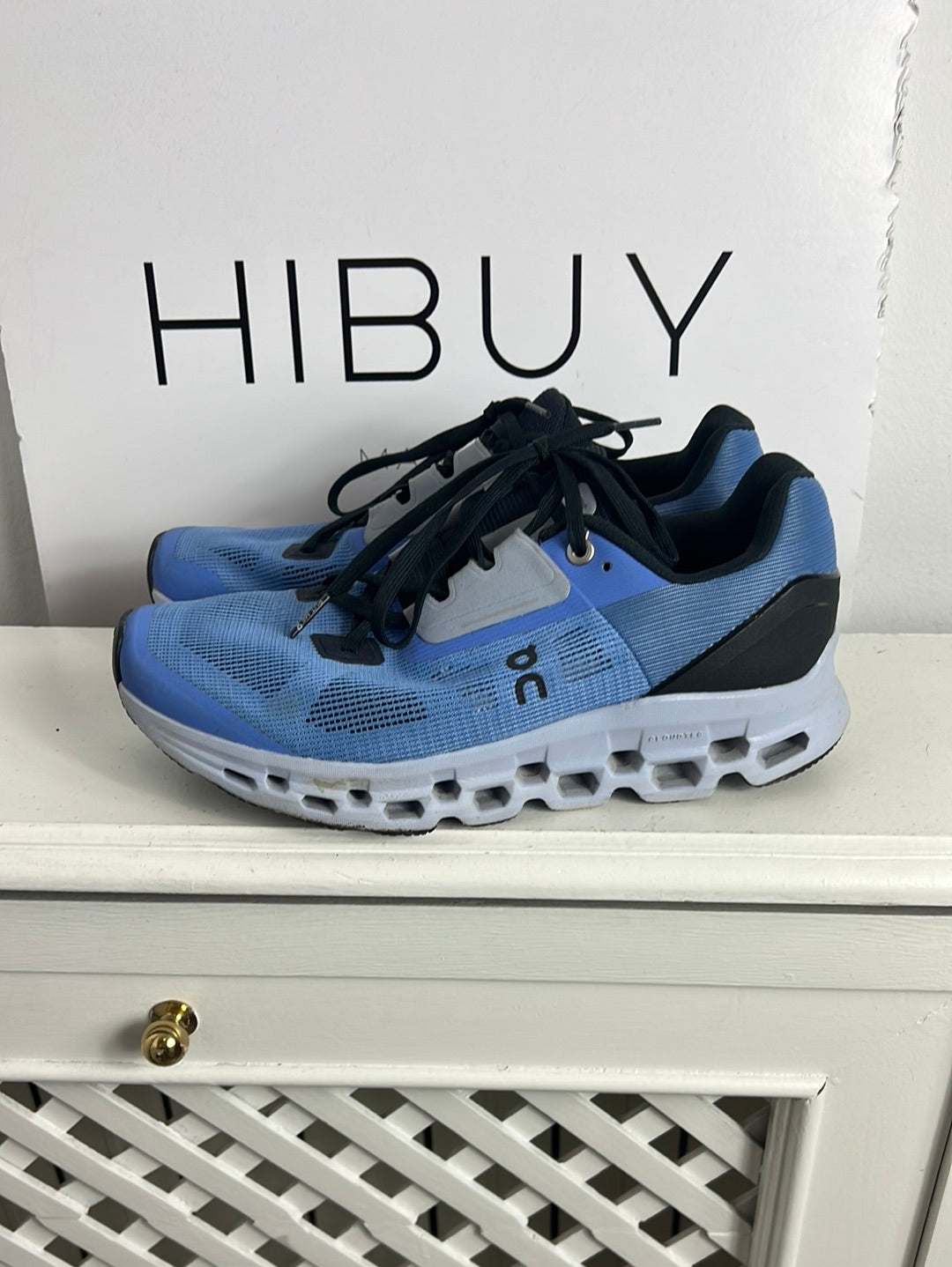 ON. Zapatillas azules y grises. T 40