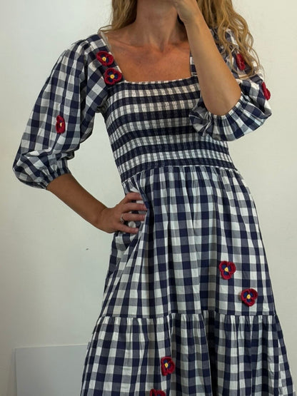 ISOLDA. Vestido largo cuadros detalle flores